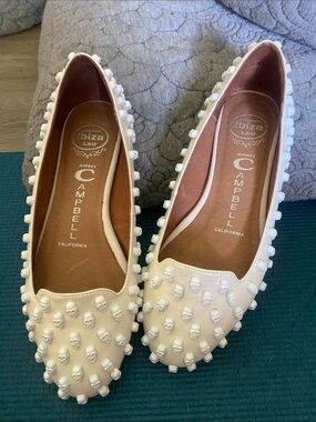 Jeffrey Campbell Cream Skull-Stud Ballet Flats